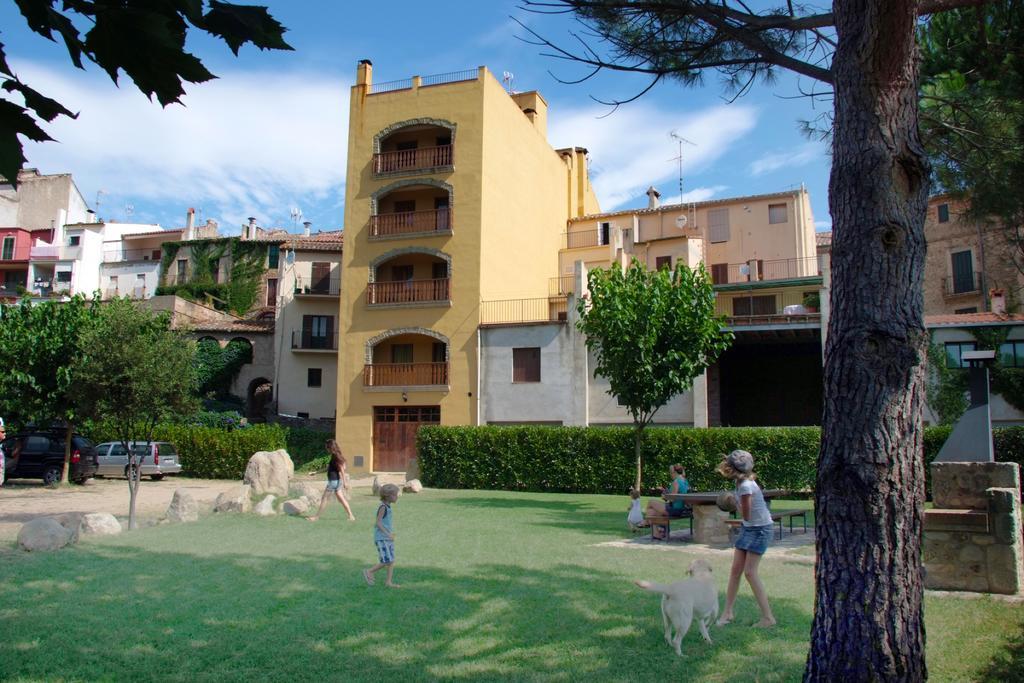 Apartamentos Cal Ratero マサネット・デ・カブリニス 部屋 写真